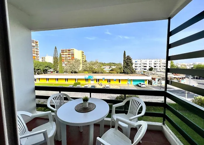 4 With Pool By Homing Apartment Vilamoura