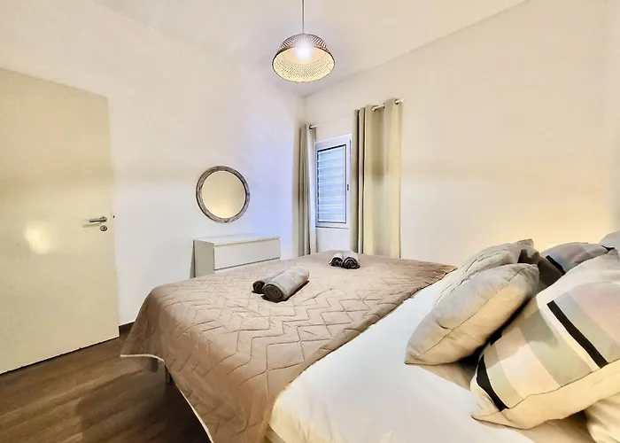 4 With Pool By Homing Apartamento