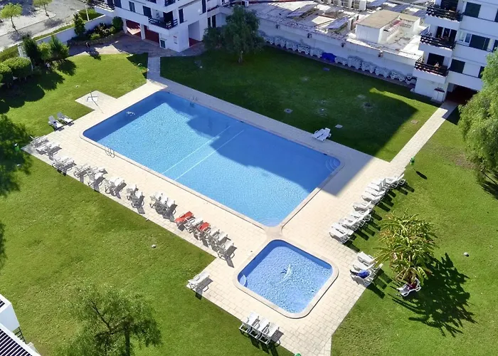 4 With Pool By Homing * Vilamoura