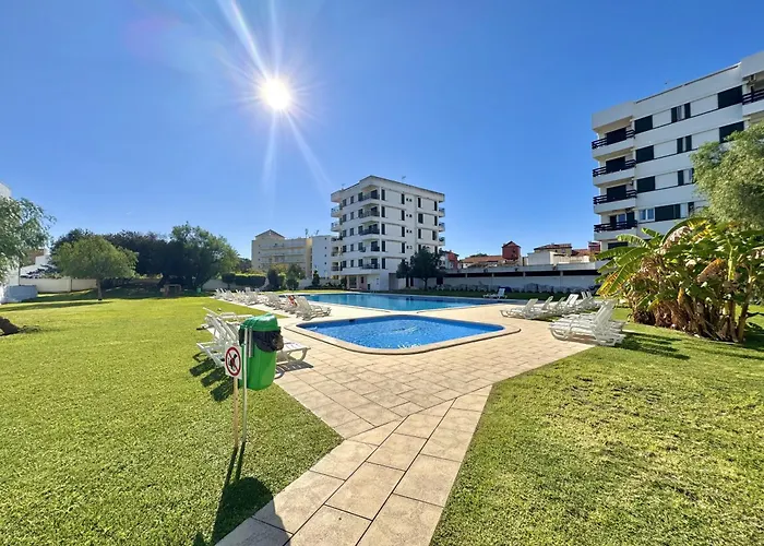 4 With Pool By Homing Apartamento