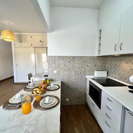 Appartement 4 With Pool By Homing *