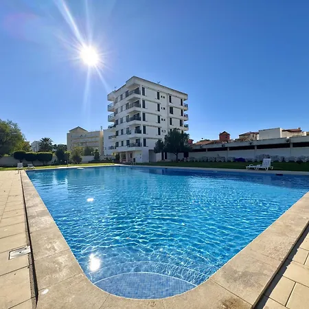 Apartmán 4 With Pool By Homing